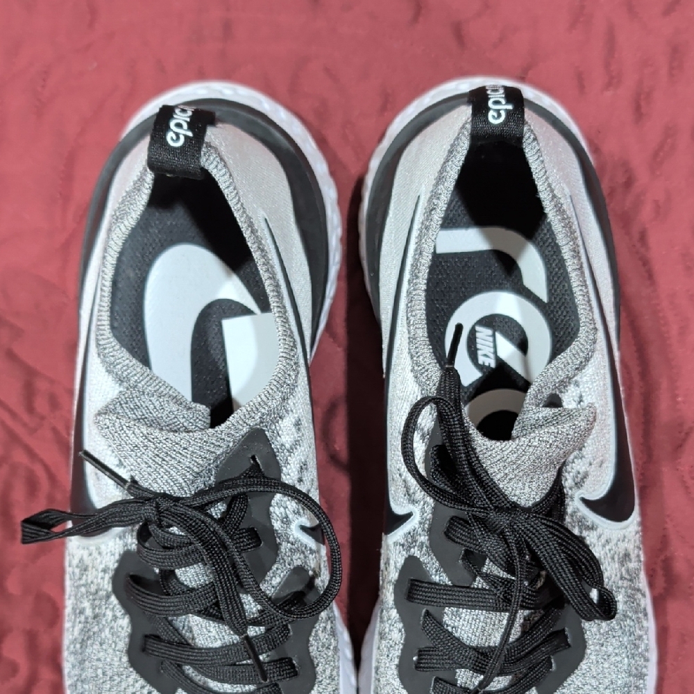 Nike Epic React Flynit Oreo Running Shoes Mens 10.5 - Picture 7 of 8